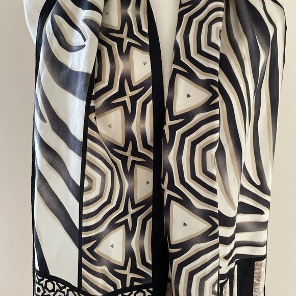 Vintage Nicole Miller Studio Silk Geometric Scarf Black Rectangular 11X54 Luxury - Picture 2 of 7